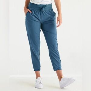 🩷 Free Fly Women's Breeze Cropped Pant 🩷